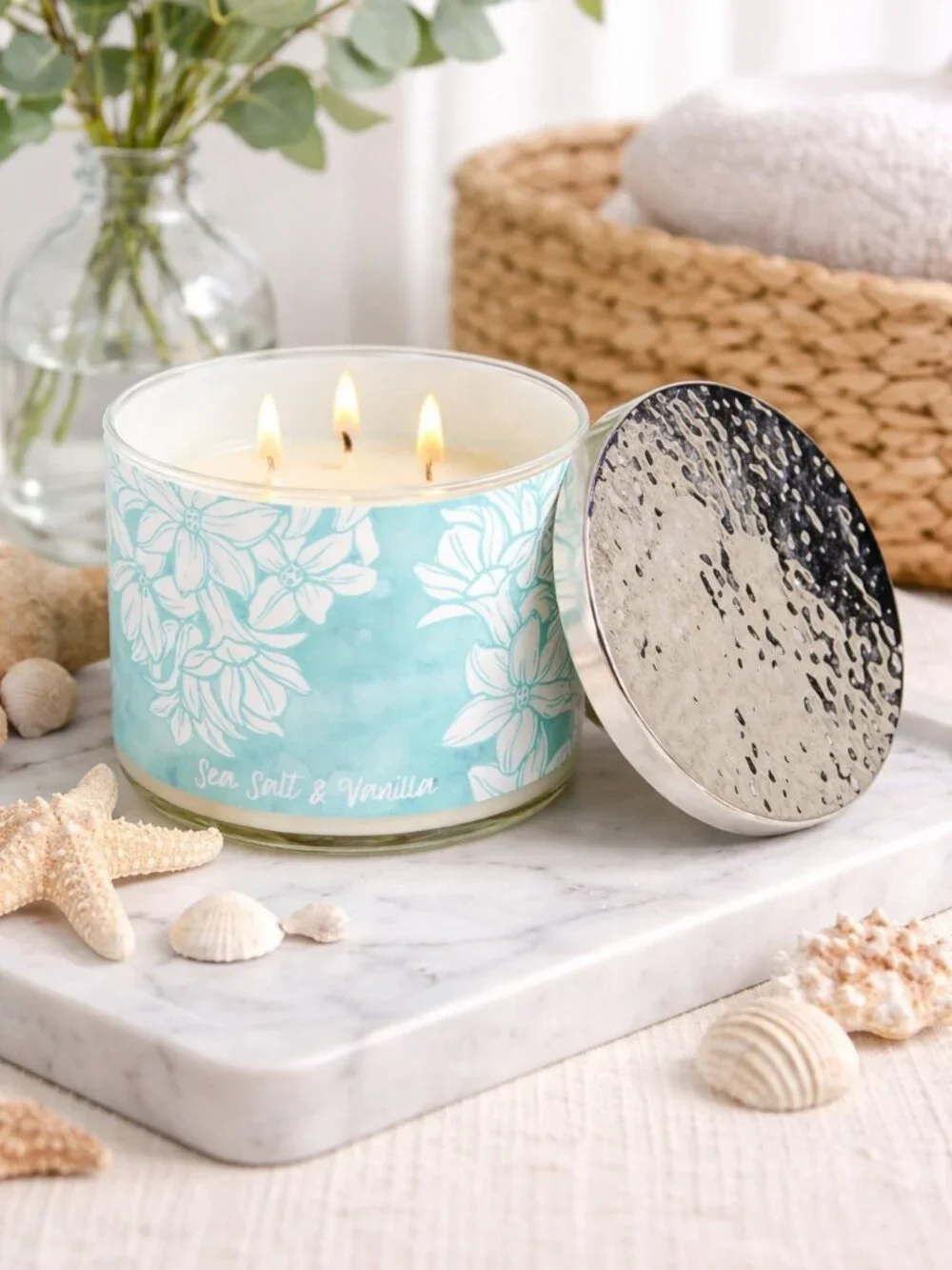 Soy Candle 14 Oz Sea Salt & Vanilla 3 Wicks NEW